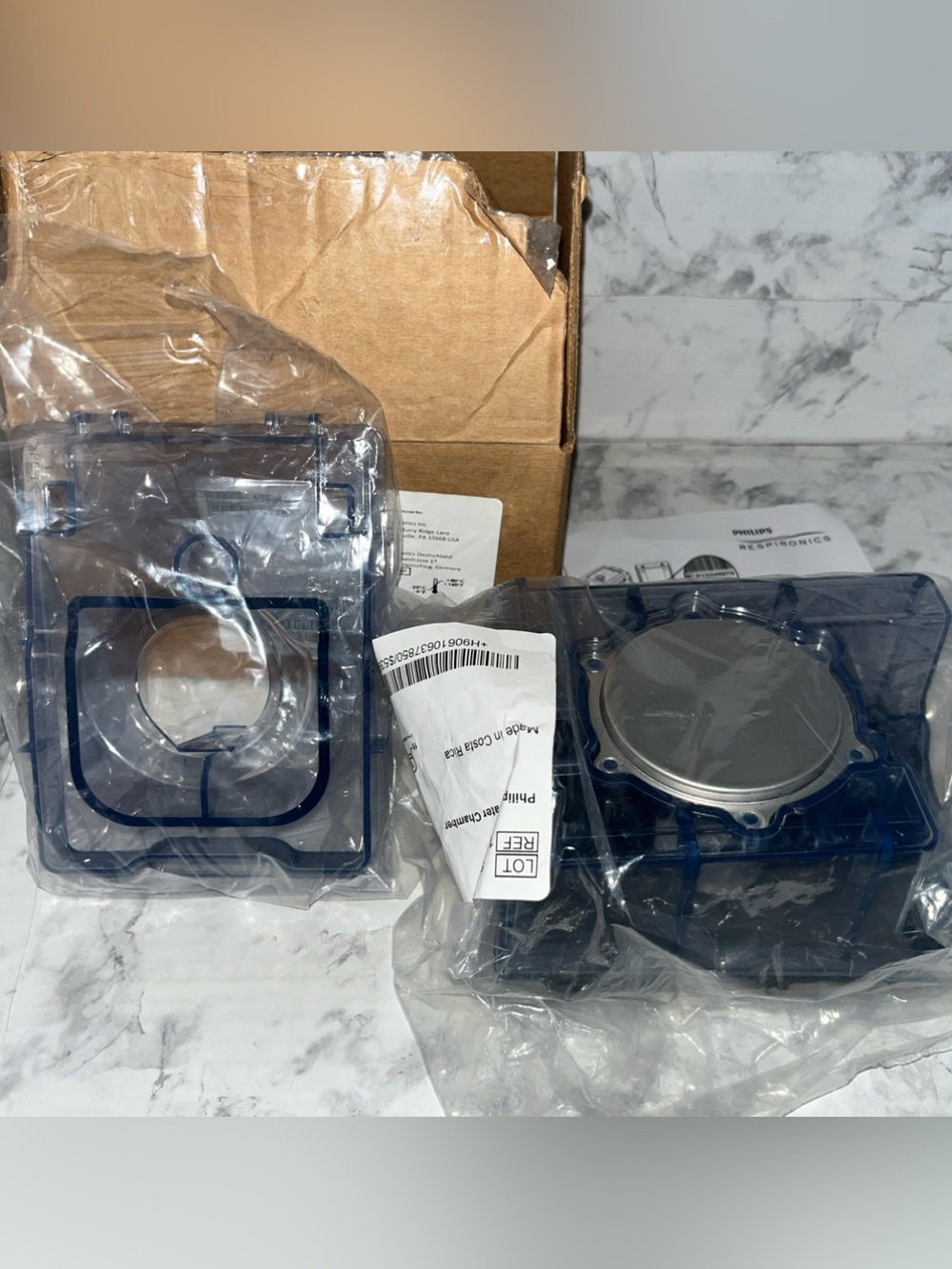 Philips RI Water Chamber w/ Lid System Replacement 1063785 Clear new